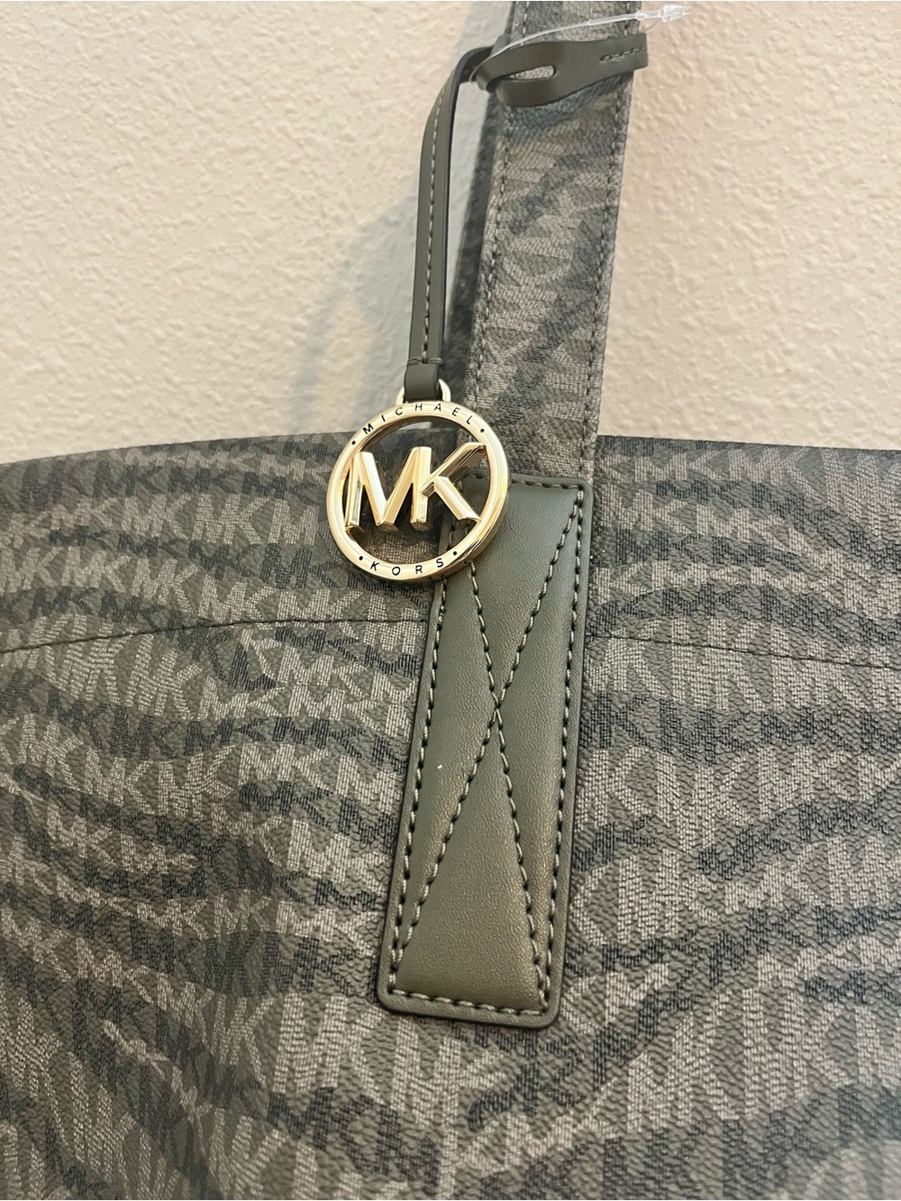 NWT The Michael Large Animal Print Logo Tote Bag - Picture 7 of 8